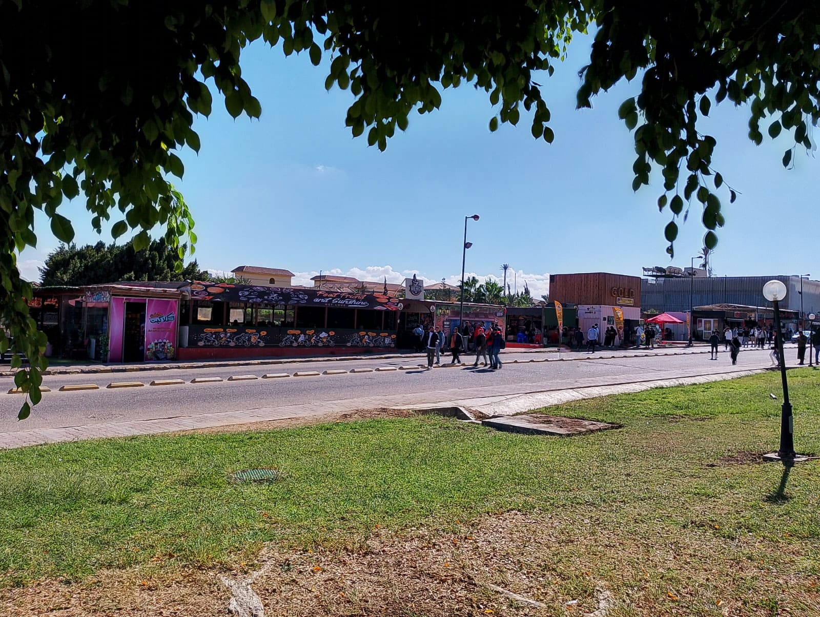 Restaurants and Cafeterias