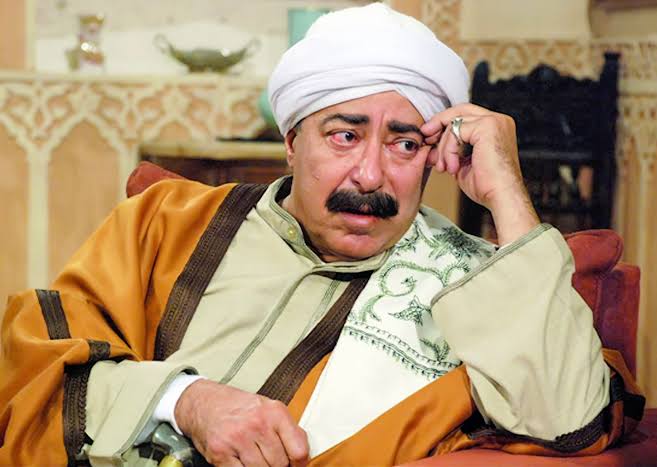 الفنان صلاح السعدني: "عمدة الدراما المصرية" وأيقونة الإبداع الوطني